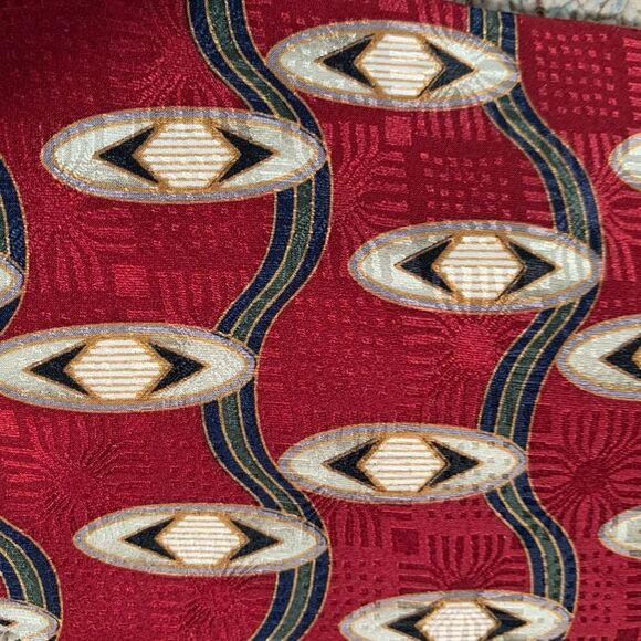 Vintage Bill Blass Black Label Silk Tie Red Geometric Print Deadstock With Tags - Picture 4 of 6
